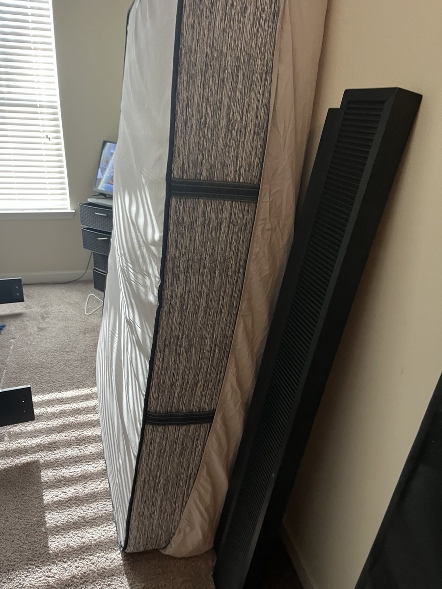 Mattress Removal project photo