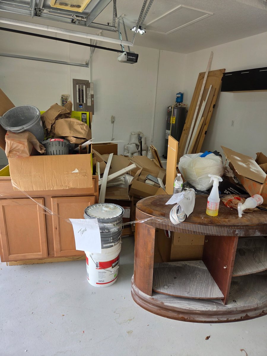 Office Cleanouts project photo